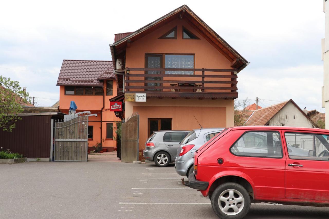 Amelia House Hotel Făgăraş Eksteriør billede