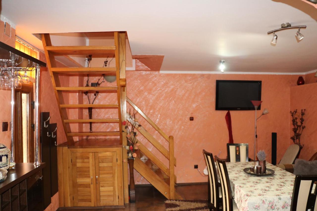 Amelia House Hotel Făgăraş Eksteriør billede