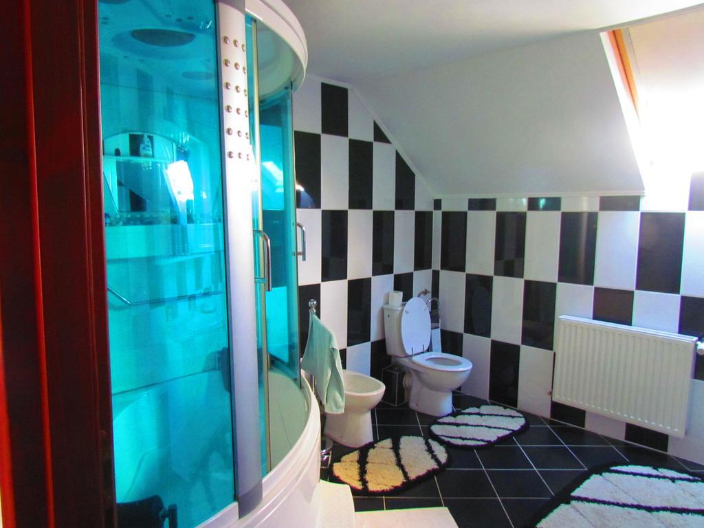 Amelia House Hotel Făgăraş Eksteriør billede